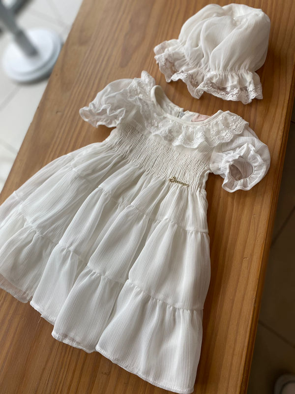 CONJUNTO BATIZADO VESTIDO MANGA CURTA COM GOLA E TOUCA BORDADA MENINA SERENA - BATIZADO MENINA - CONJUNTO INFANTIL FEMININO - CONJUNTO MENINA