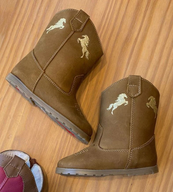 BOTA EM COURO COM ZÍPER BORDADO E SOLADO EMBORRACHADO UNISSEX LUI BAMBINI - BOTA MENINA - Bota Menino - CALCADOS MENINA