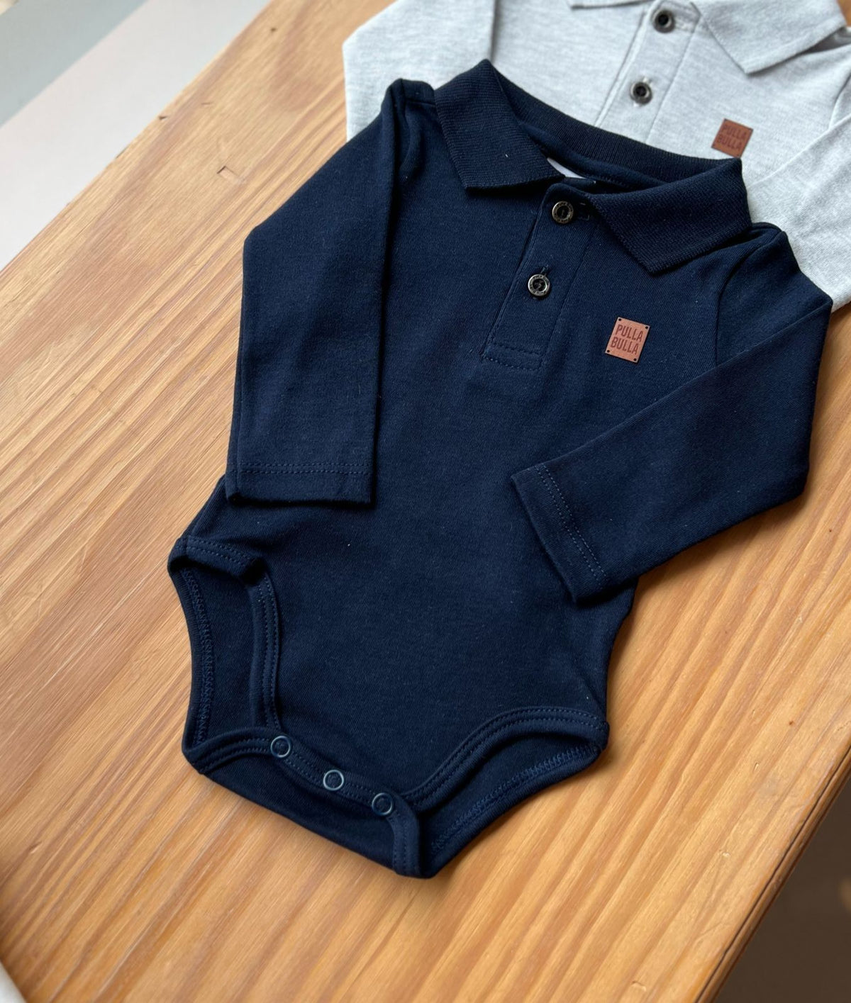BODY CAMISA MANGA LONGA POLO EM MALHA COM BOTÕES MENINO PULLA BULLA
