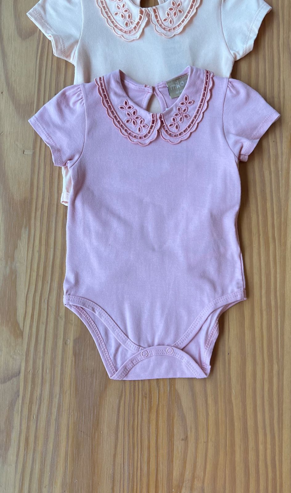 BODY MANGA CURTA GOLA LAISE FLORAL MENINA MILON