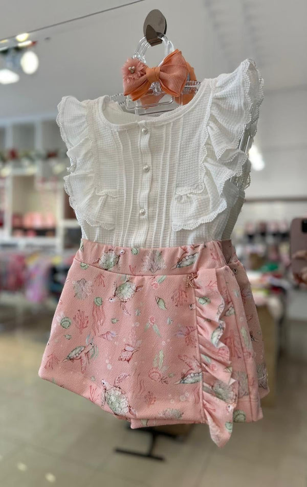 CONJUNTO BLUSA MANGA CURTA PLISSADA COM BABADOS E SHORT SAIA TARTARUGAS MENINA KIKI XODO