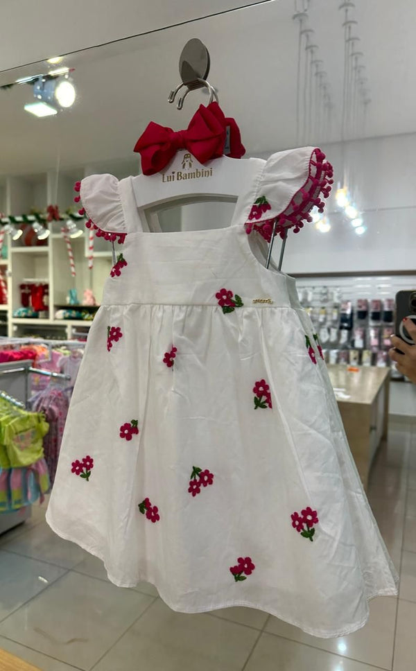 VESTIDO MANGA CURTA ALÇA POMPOM COM FLORES BORDADAS MENINA MOMI