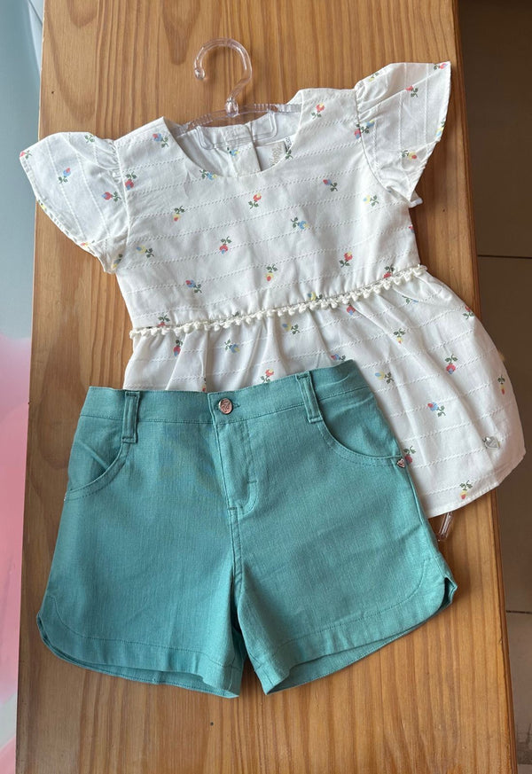 CONJUNTO BATA MANGA CURTA FLORAL COM POMPOM E SHORT BOLSO LINHO MENINA ANJOS BABY